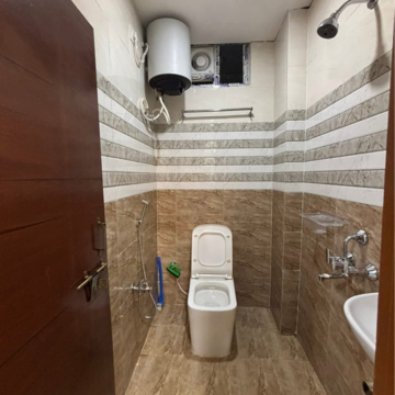 Bathroom in 1 BHK Apartment at MK Residency Kondapur, Sriram Nagar – for Rent