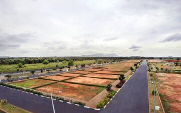 Plot For Sale in Lansdowne