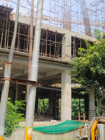  Shop For Sale in GYGY Fiveo, Sector 50