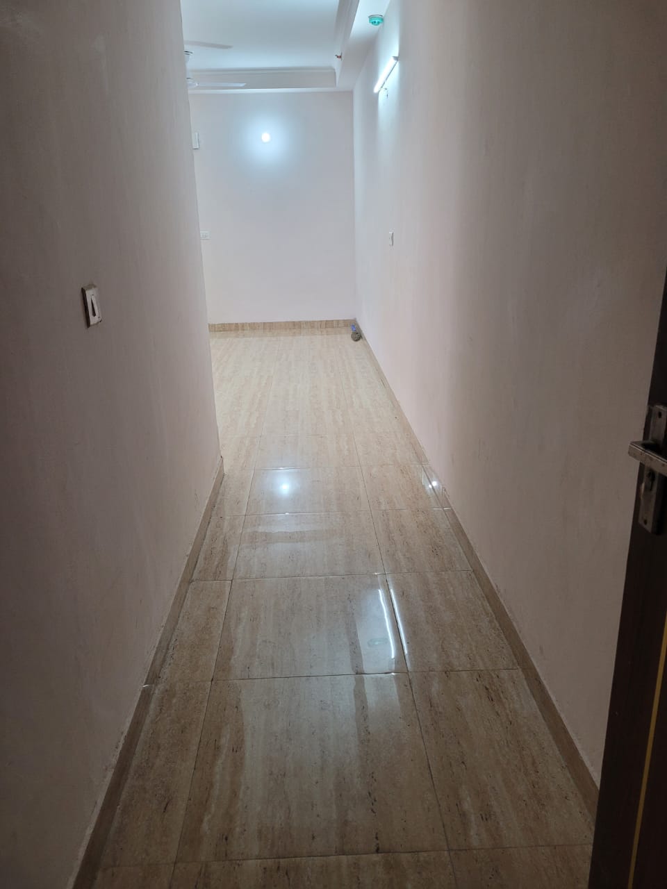 2.5 BHK + Study Room Apartment For Rent in Amrapali Golf Homes