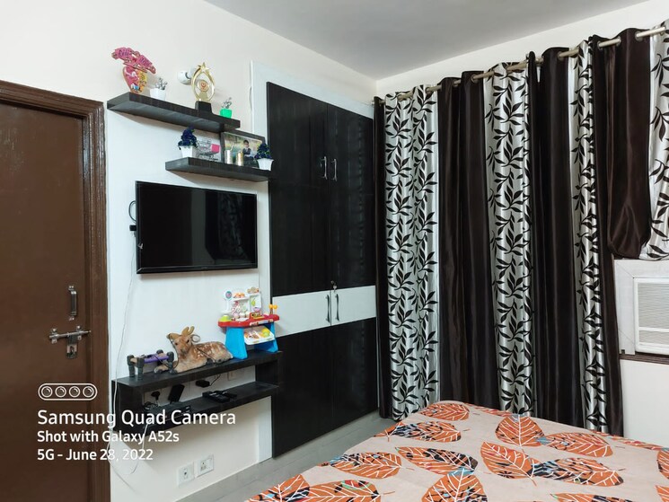 Bedroom, omaxe-heights 2 Bedroom 735 Sq.Ft. Apartment In Sector 86 Faridabad 9149012