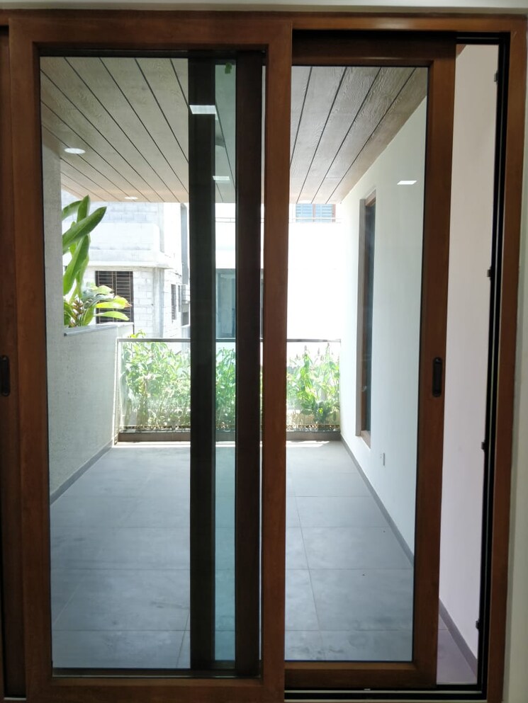 undefined, dwarakamai-apex-villas 4 Bedroom 2000 Sq.Ft. Villa In Kannamangala Bangalore 9149052