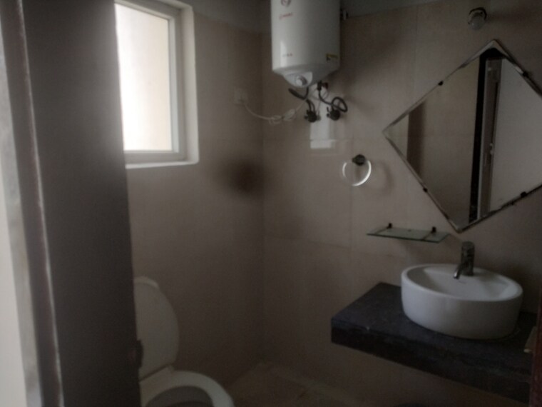 Bathroom, paramount-floraville 3 Bedroom 1425 Sq.Ft. Apartment In Sector 137 Noida 9149113