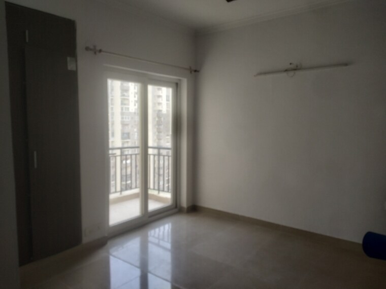 Room, paramount-floraville 3 Bedroom 1425 Sq.Ft. Apartment In Sector 137 Noida 9149113
