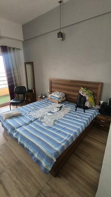 1 BHK Apartment For Rent in Paramount Golfforeste, Zeta I Greater Noida