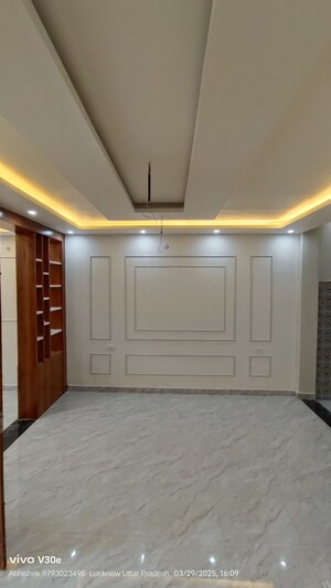 Dining area in 3 BHK Independent House at Jankipuram – for Sale