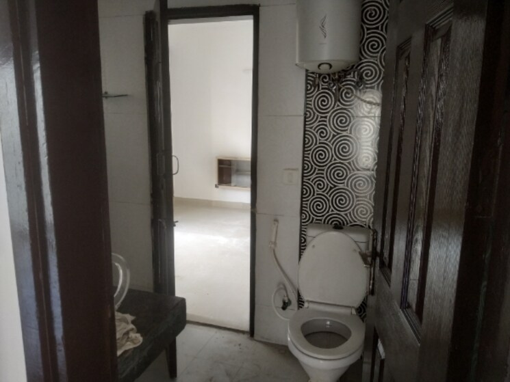 Bathroom, paramount-floraville 3 Bedroom 1425 Sq.Ft. Apartment In Sector 137 Noida 9149161