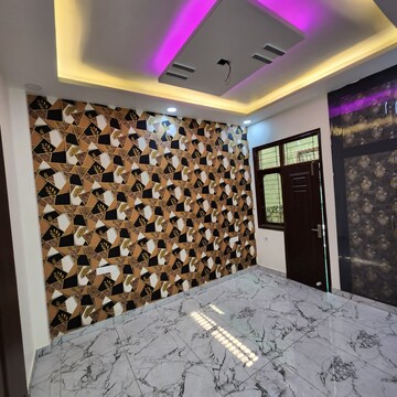 Bedroom in 3 BHK Independent House at Iim Road – for Sale