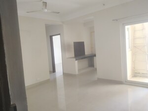 Room in 2 BHK Apartment at Paramount Floraville, Sector 137 – for Sale