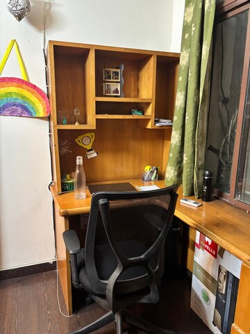 Furnished Amenities in 3 BHK Apartment at Orchid Gardens, Sector 54 – for Rent