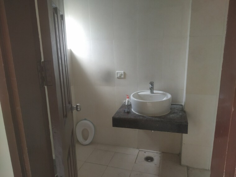Bathroom, paramount-floraville 2 Bedroom 1045 Sq.Ft. Apartment In Sector 137 Noida 9149263