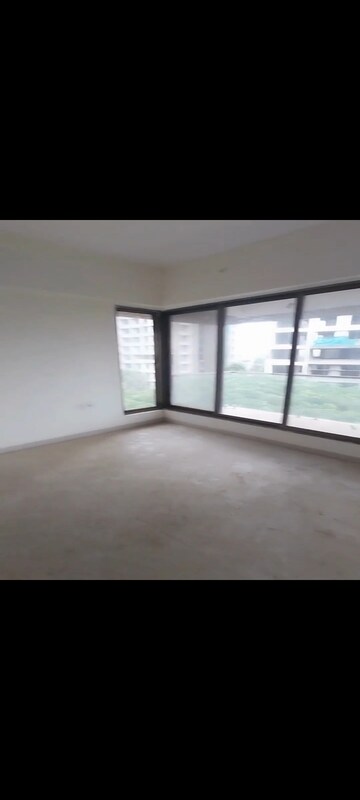 Room in 3 BHK Apartment at Garodia Nagar, Ghatkopar East – for Rent