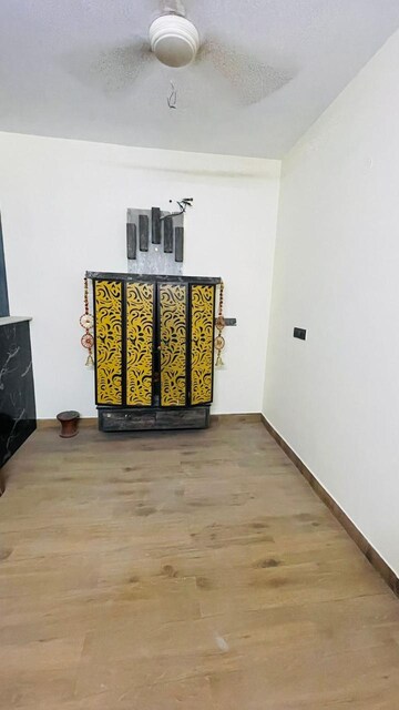 Living Room in 3 BHK Builder Floor at South Extension I – for Rent