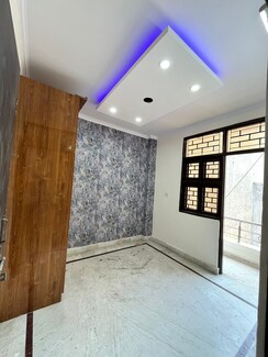 1 BHK + Extra Room Builder Floor For Sale in Uttam Nagar