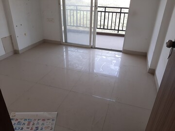 Room in 2 BHK Apartment at Miami Apartment, Dhayari – for Sale