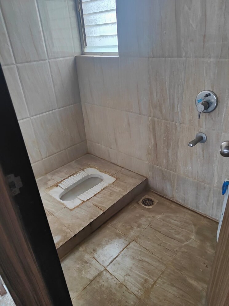 Bathroom, miami-apartment 2.5 Bedroom 1270 Sq.Ft. Apartment In Dhayari Pune 9149354
