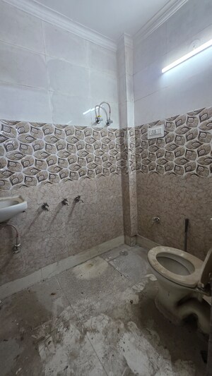 Bathroom in 1 BHK Builder Floor at Uttam Nagar – for Sale