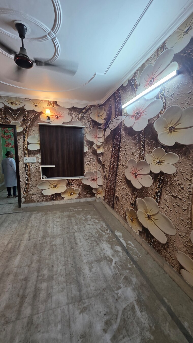 Bathroom, uttam nagar 1 Bedroom 50 Sq.Yd. Builder Floor In Uttam Nagar Delhi 9149409