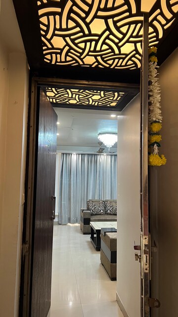 3 BHK Apartment – Entrance View at Nirala Aspire, Sector 16 Greater Noida - for Rent