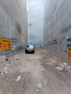 Plot For Sale in Vasundhara Sector 5