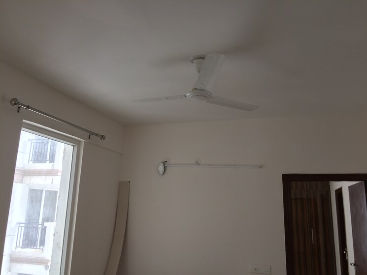 Living Room, ramprastha-city-the-atrium 3 Bedroom 1285 Sq.Ft. Apartment In Sector 37d Gurgaon 9149377