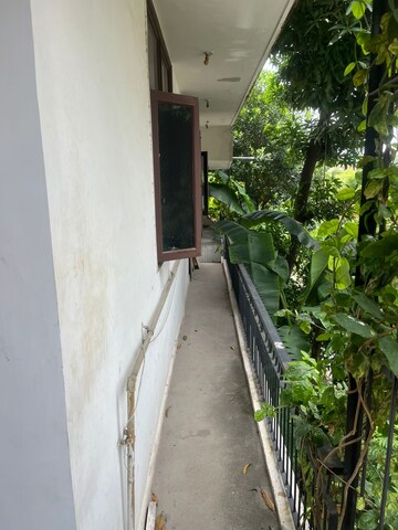Balcony in 3 BHK Independent House at RWA Apartments Sector 50, Sector 50 – for Rent