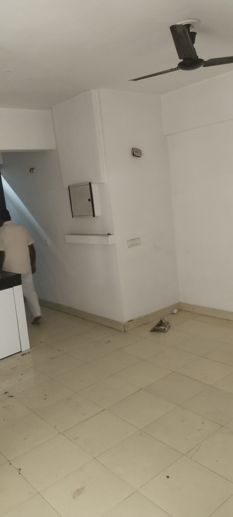 Room, op-floridaa 2 Bedroom 473 Sq.Ft. Apartment In Sector 82 Faridabad 9149469