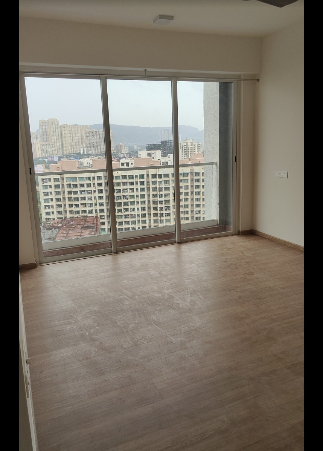 2 BHK Apartment For Rent in Indiabulls One Indiabulls