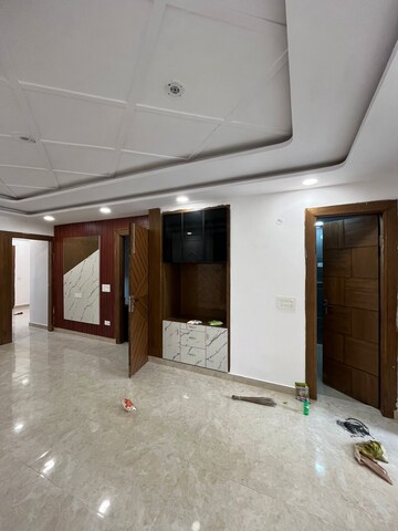 Room in 3 BHK Builder Floor at Fidato Honour Homes, Sector 89 – for Rent