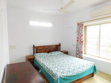 Bedroom in 2 BHK Apartment at Parikh Pearl Apartment, Andheri West – for Rent