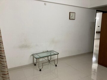 Room in 2 BHK Apartment at Pinnacle Cottage Close, Sinhagad Road – for Sale