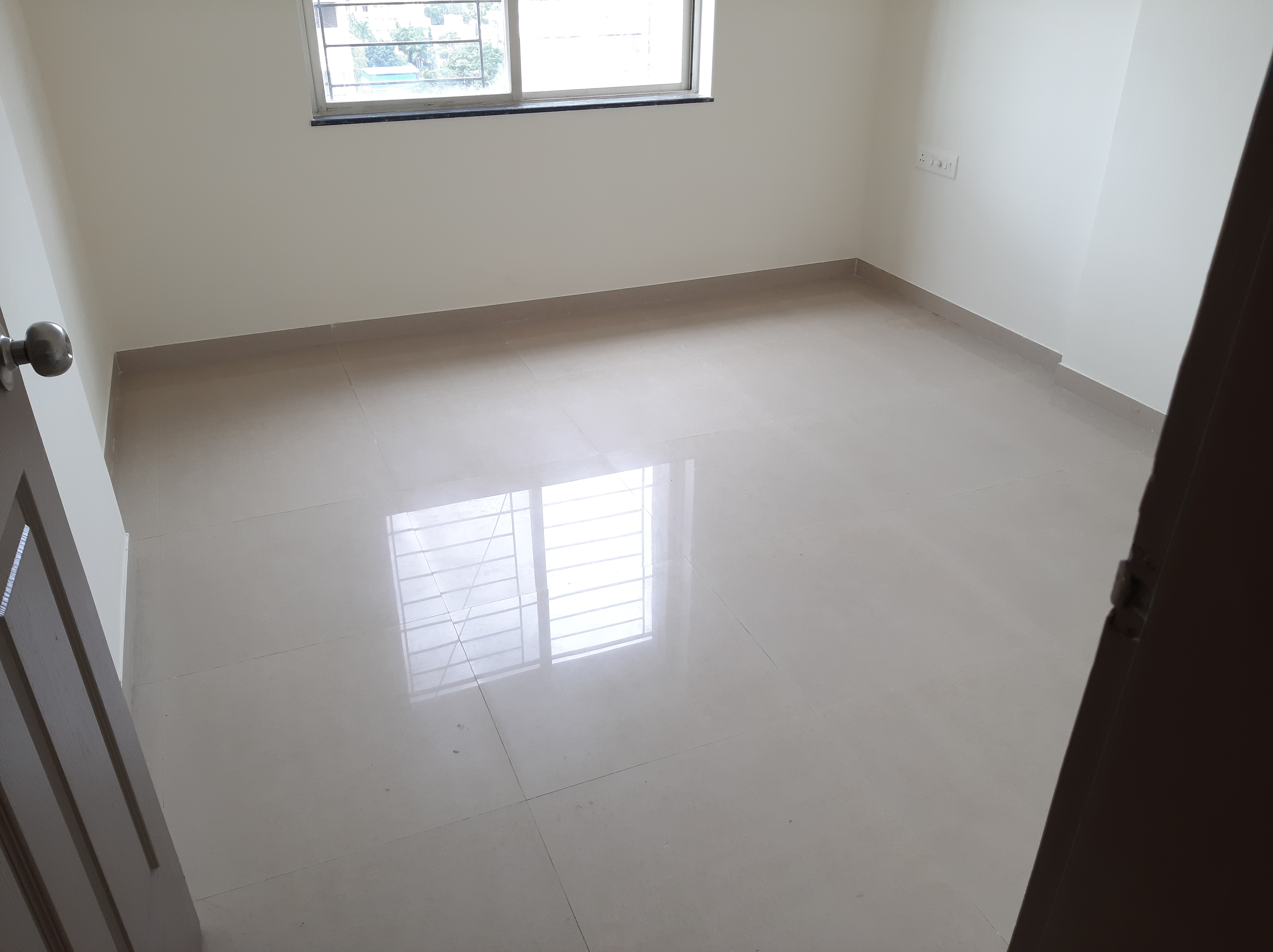 2 BHK + Servant Room Apartment For Sale in Tejas Pooja Poorva Shrushti