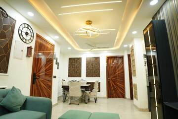 Team Area in 2 BHK Builder Floor at Ultima 107, Sector 104 – for Sale