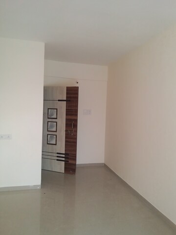 Room in 1 BHK Builder Floor at Narhe – for Rent