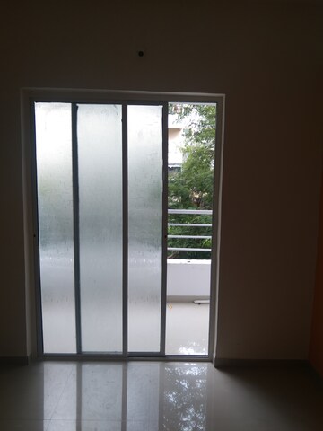 Room in 1 BHK Builder Floor at Narhe – for Rent