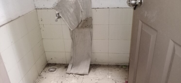 Bathroom, tejas-pooja-poorva-shrushti 2 Bedroom 900 Sq.Ft. Apartment In Nanded Pune 9149576