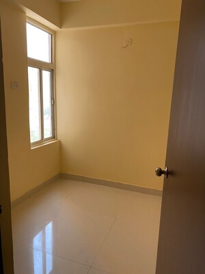 Room in 3 BHK Apartment at Mehak Jeevan, Raj Nagar Extension – for Sale