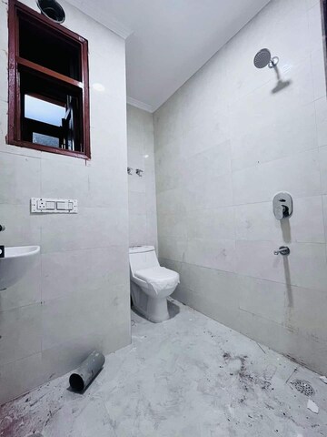 Bathroom in 1 BHK Builder Floor at Saket – for Rent