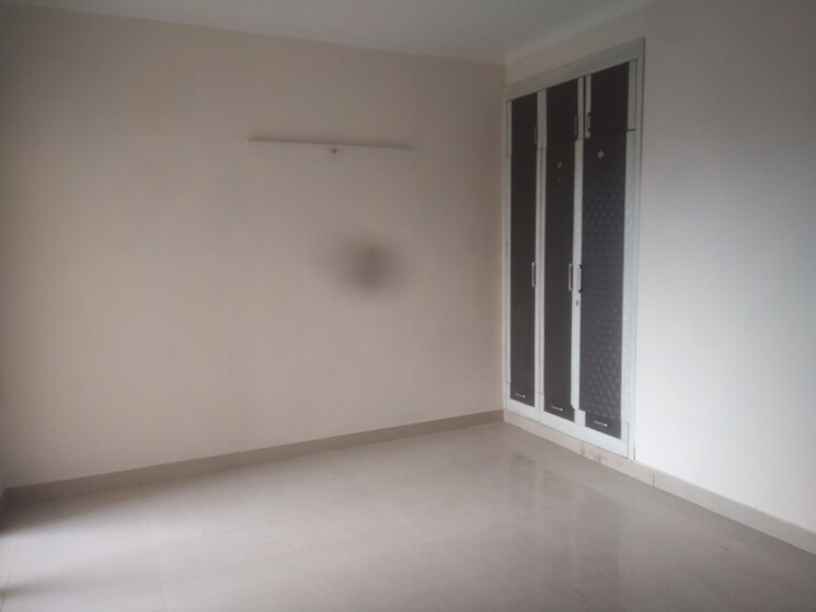 Room, paramount-floraville 3 Bedroom 1360 Sq.Ft. Apartment In Sector 137 Noida 9149648