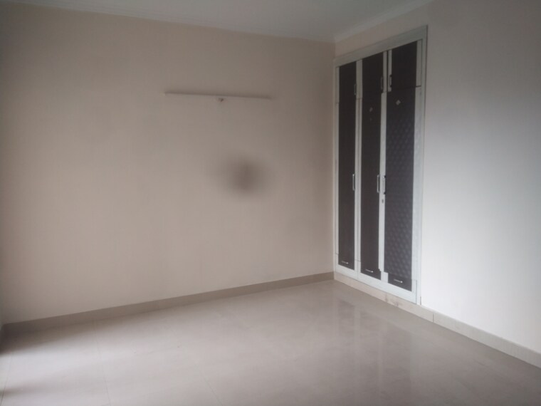 Room, paramount-floraville 3 Bedroom 1360 Sq.Ft. Apartment In Sector 137 Noida 9149648