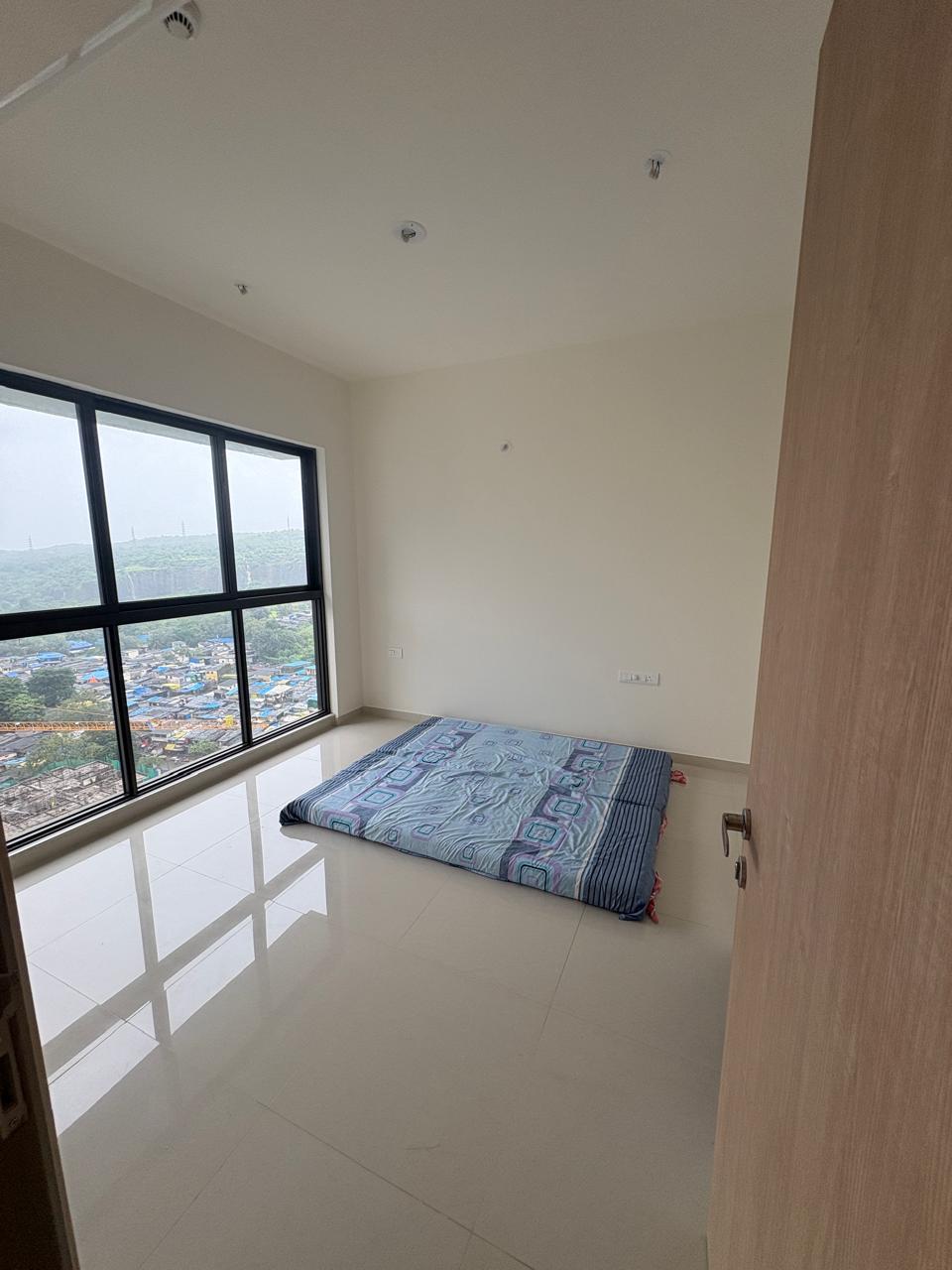 2 BHK Apartment For Sale in Viceroy Savana