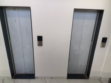 Building Lobby in 2 BHK Builder Floor at Smart World Gems, Sector 89 – for Rent