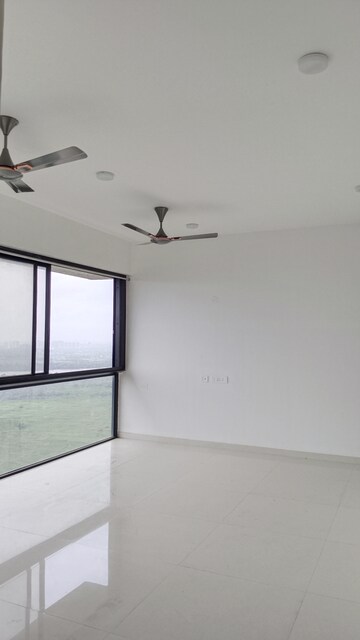 2 BHK Apartment For Rent in Marathon Nexworld Aura, Dombivli East