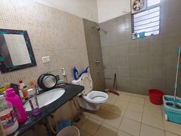 Bathroom in 3 BHK Apartment at Ideal Regency, Thakurpukur – for Rent