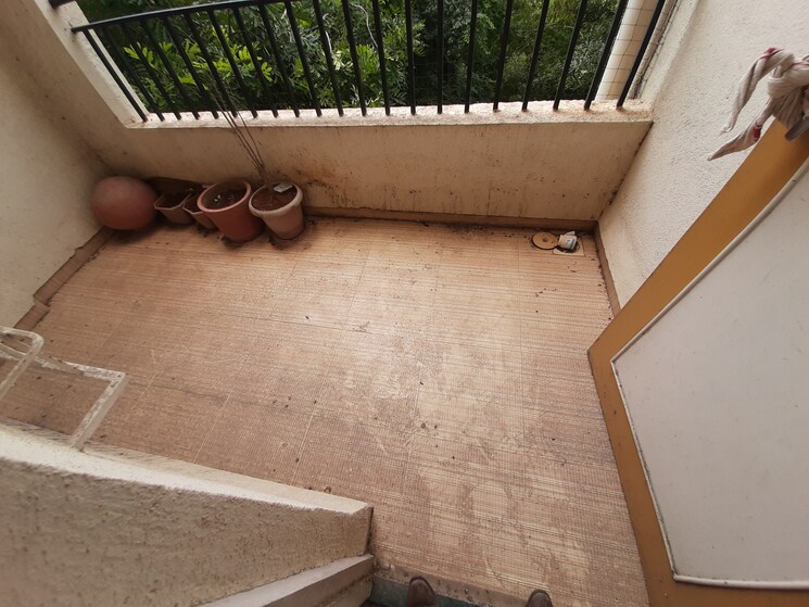 Balcony, shriniwas-serene-county 1.5 Bedroom 800 Sq.Ft. Apartment In Nanded Pune 9149686