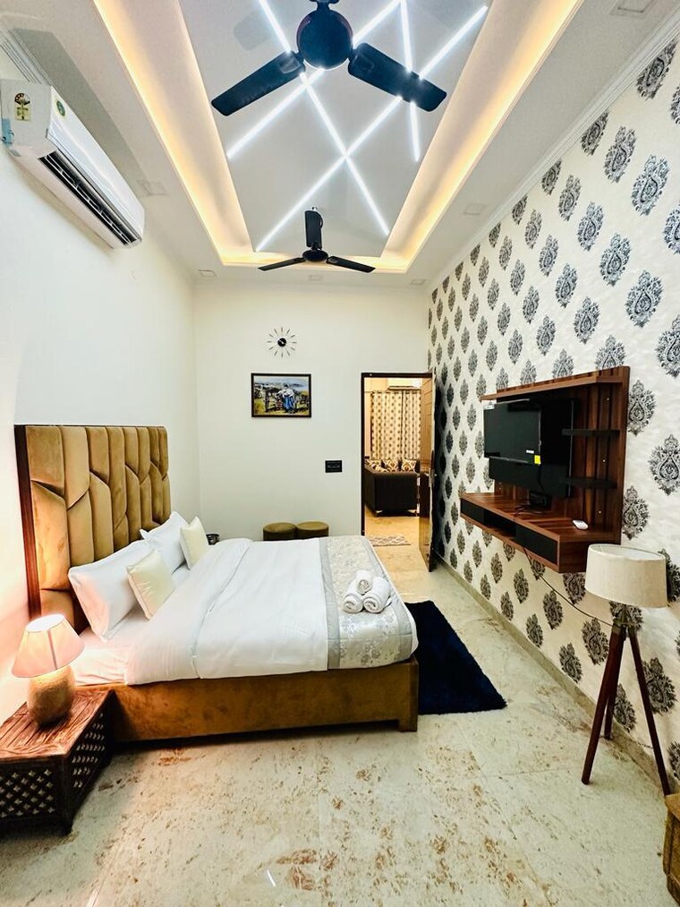 Kitchen, sector 107 3 Bedroom 1550 Sq.Ft. Builder Floor In Sector 107 Noida 9149720