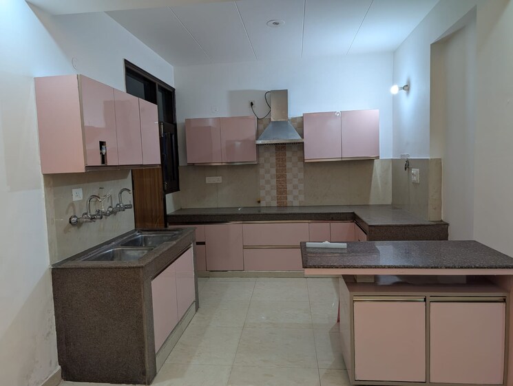 Kitchen, pir machalla 3 Bedroom 1650 Sq.Ft. Apartment In Pir Machalla Zirakpur 9149747