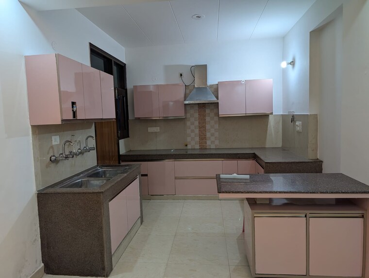 Kitchen, pir machalla 3 Bedroom 1650 Sq.Ft. Apartment In Pir Machalla Zirakpur 9149747