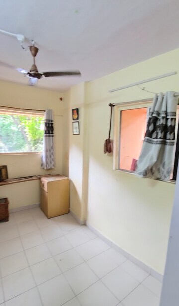 Living Room in 1 BHK Apartment at Ganesh Krupa Vasant Vihar, Vasant Vihar – for Rent