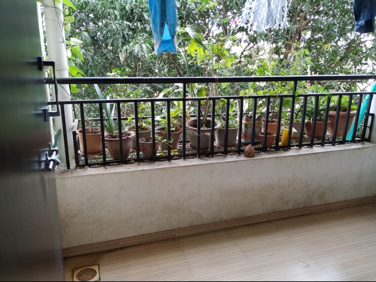Balcony, shriniwas-serene-county 1.5 Bedroom 790 Sq.Ft. Apartment In Nanded Pune 9149733